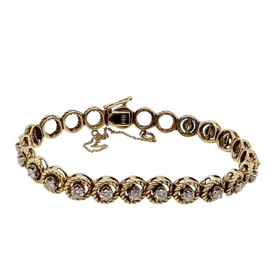 Round Rope Pattern Link Bracelet with Diamonds