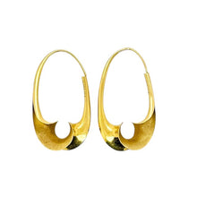  M. Good Shiny and Textured Hoop Earrings