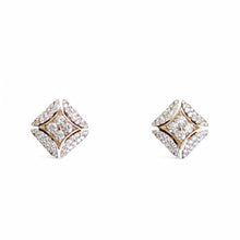  Diamond Estrella Stud Earrings