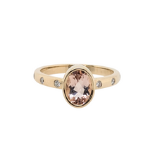  Morganite and Diamond Ring