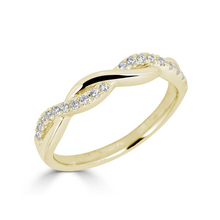  Twisted Stackable Band 1 Row Diamonds