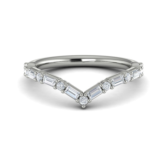 Karina V Shape Alternating Diamond Ring